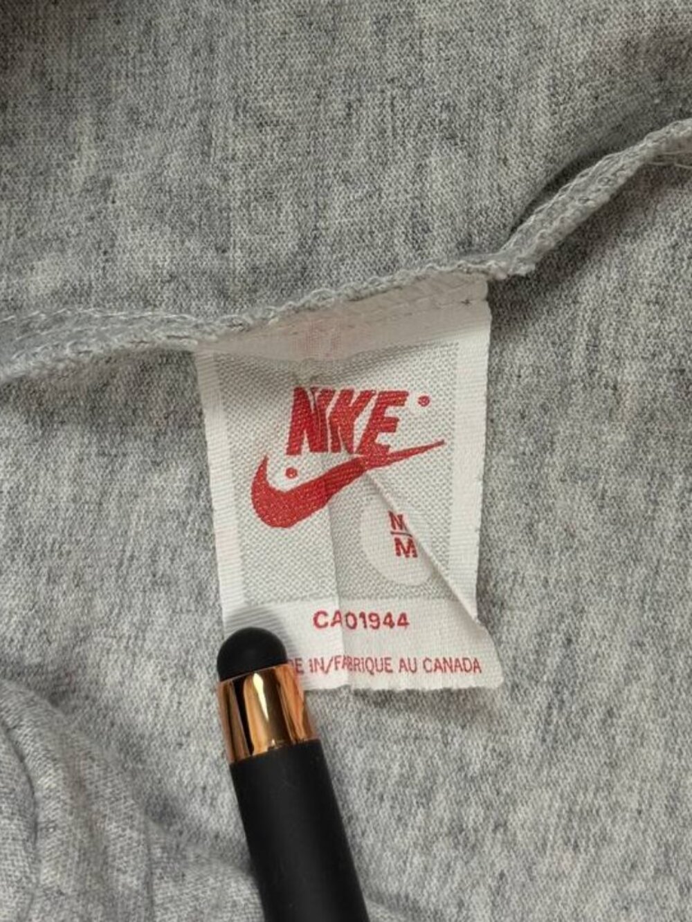 Vintage Nike Shorts Men's Medium Navy Gray Made in Canada Cotton Swoosh - Picture 5 of 10